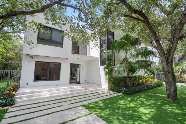 1760 Chucunantah Rd, Miami FL 33133 - Miami, FL - Photo 6