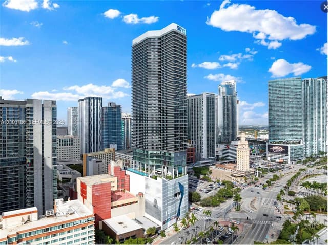 398 NE 5th St # 2805, Miami FL 33132 - Miami, FL - Photo 2