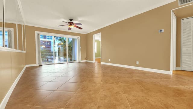 1541 S OCEAN Boulevard # 211, Lauderdale By The Sea FL 33062 - Lauderdale By The Sea, FL - Photo 4