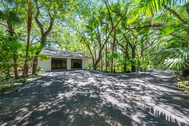 5600 Oakwood Ln, Coral Gables FL 33156 - Coral Gables, FL - Photo 7