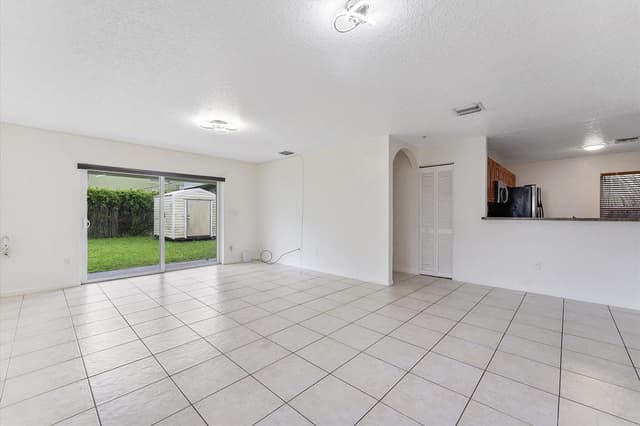 2212 NW 9th Court, Fort Lauderdale FL 33311 - Fort Lauderdale, FL - Photo 5