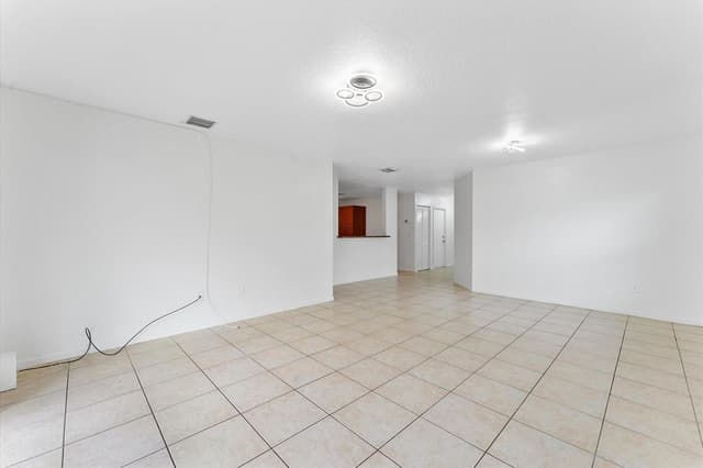 2212 NW 9th Court, Fort Lauderdale FL 33311 - Fort Lauderdale, FL - Photo 4