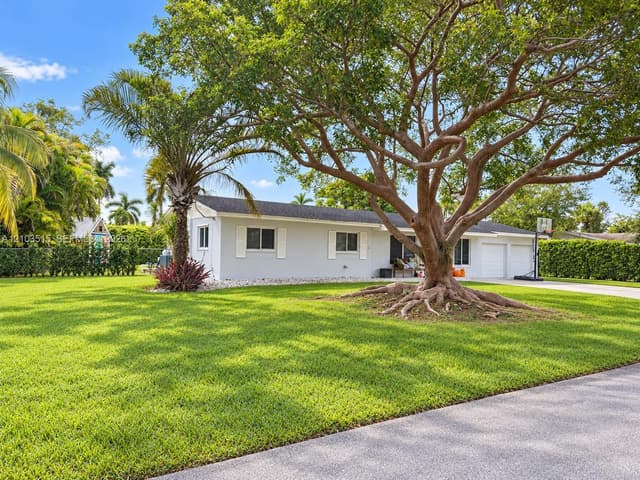 11802 SW 106th Ave, Miami FL 33176 - Miami, FL - Photo 2
