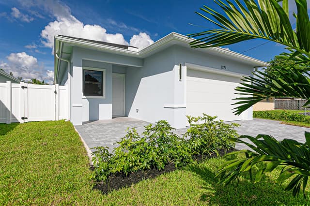 2375 FAITH Avenue, FL 33417 - Photo 2