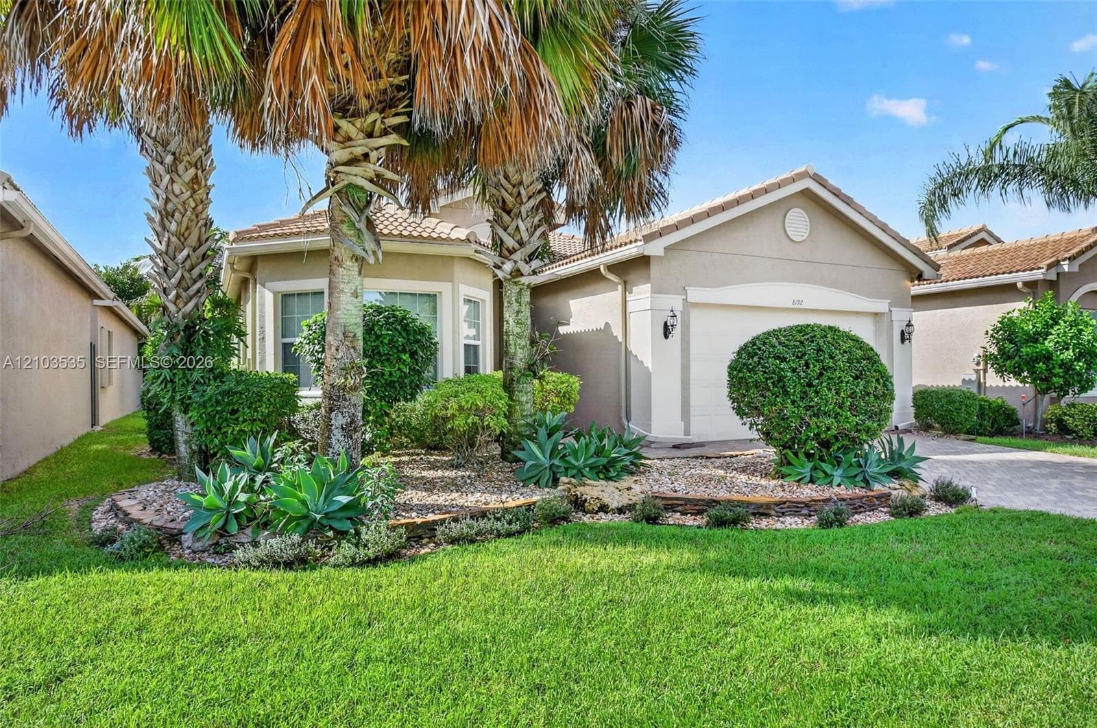 8192 N Pikes Peak Ave, Boynton Beach FL 33473 - Boynton Beach, FL - Photo 1