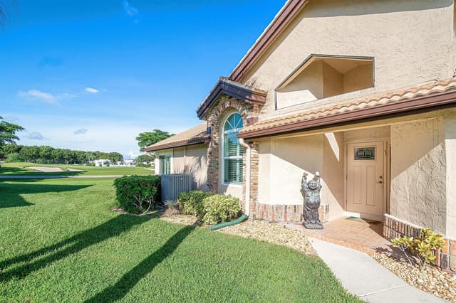 8213 CASSIA Drive, Boynton Beach FL 33472 - Boynton Beach, FL - Photo 3