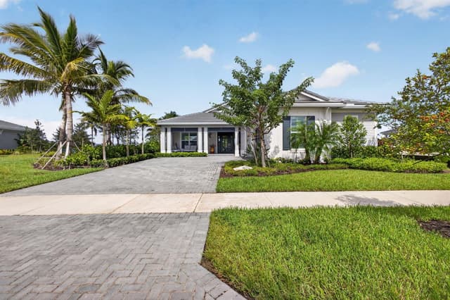 10136 Timber Creek Way, Palm Beach Gardens FL 33412 - Palm Beach Gardens, FL - Photo 4
