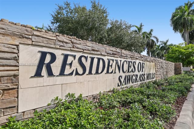 1203 NW 127th Dr, Sunrise FL 33323 - Sunrise, FL - Photo 5
