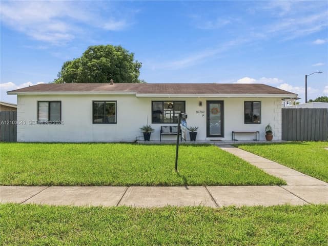10762 SW 145th St, Miami FL 33176 - Miami, FL - Photo 2