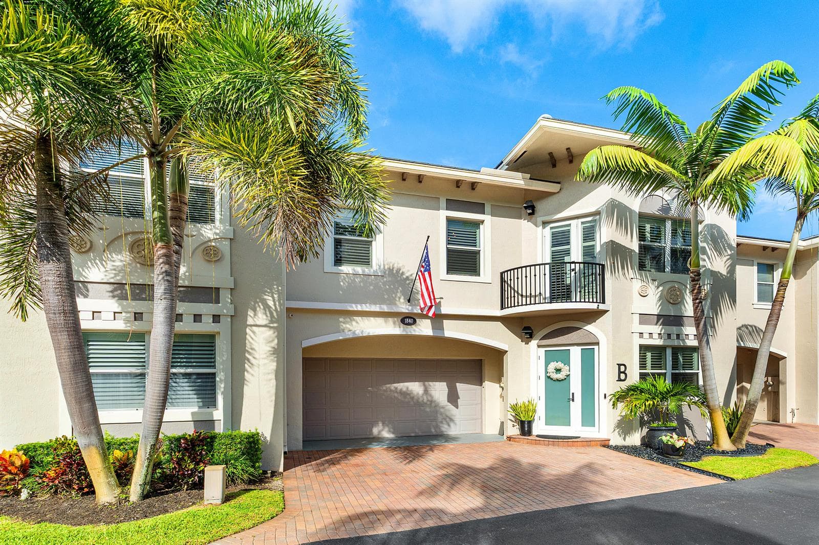 1840 HIGHLAND GROVE Drive, Delray Beach FL 33445 - Delray Beach, FL - Photo 1