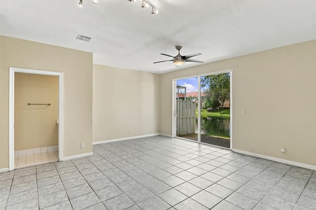 5477 NW 90th Terrace, Sunrise FL 33351 - Sunrise, FL - Photo 7