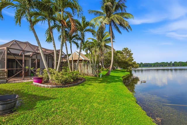 501 Lakeside Circle, Sunrise FL 33326 - Sunrise, FL - Photo 6
