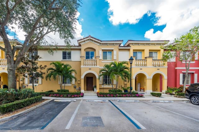 8922 SW 19th St, Miramar FL 33025 - Miramar, FL - Photo 3