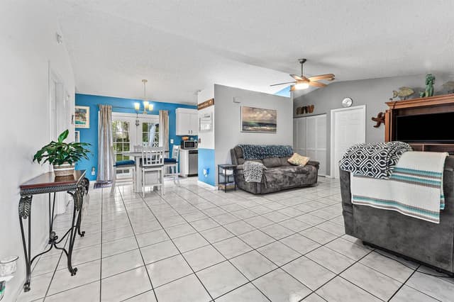 16180 Murcott Boulevard, Loxahatchee FL 33470 - Loxahatchee, FL - Photo 6