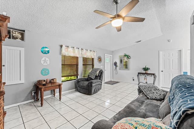 16180 Murcott Boulevard, Loxahatchee FL 33470 - Loxahatchee, FL - Photo 4