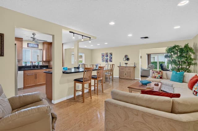13330a Vía Vesta, Delray Beach FL 33484 - Delray Beach, FL - Photo 3