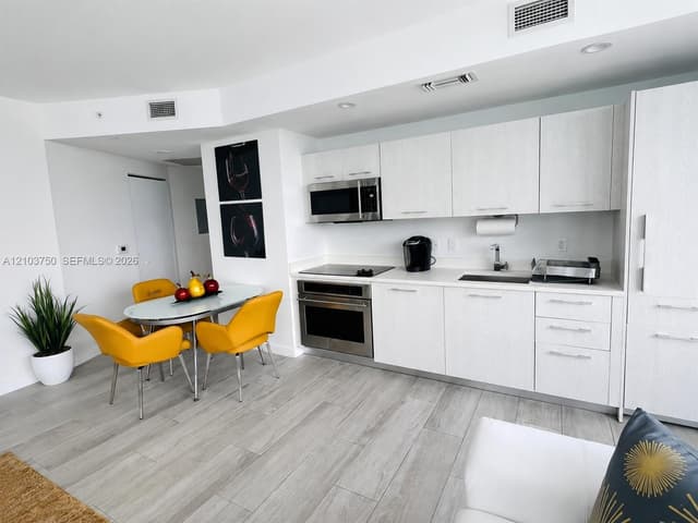 55 SW 9th St # 3308, Miami FL 33130 - Miami, FL - Photo 4