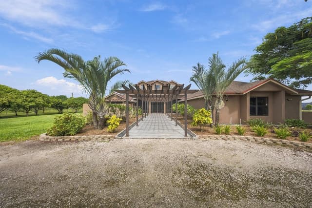 20569 Marie Court, Loxahatchee FL 33470 - Loxahatchee, FL - Photo 2