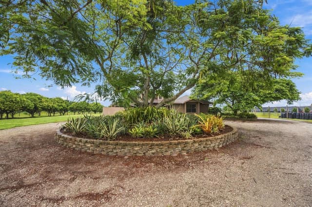 20569 Marie Court, Loxahatchee FL 33470 - Loxahatchee, FL - Photo 3