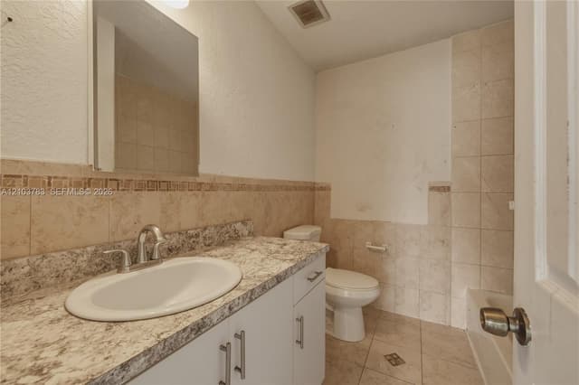1875 NW 134th St, Miami FL 33167 - Miami, FL - Photo 7