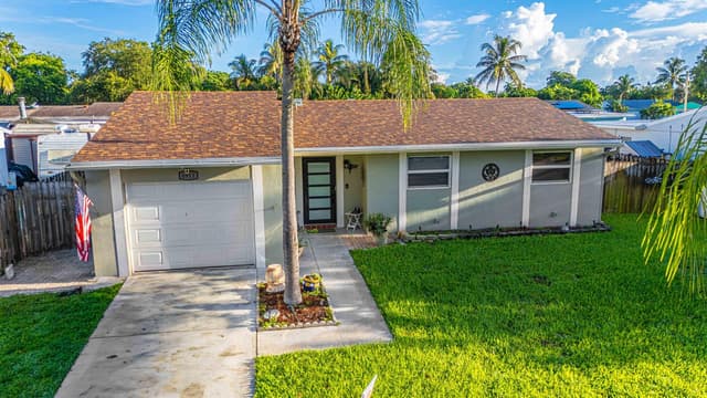 6911 SW 1ST Court, Margate FL 33068 - Margate, FL - Photo 3
