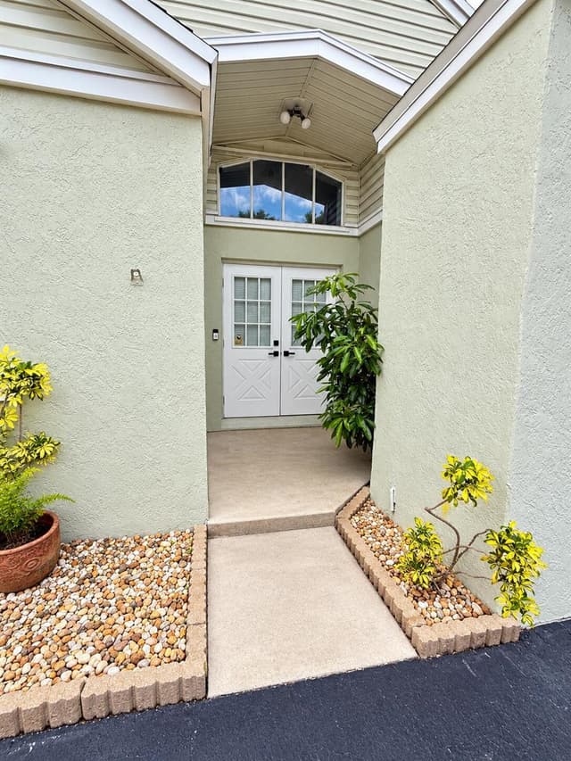 138 SW 159th Way, Sunrise FL 33326 - Sunrise, FL - Photo 2