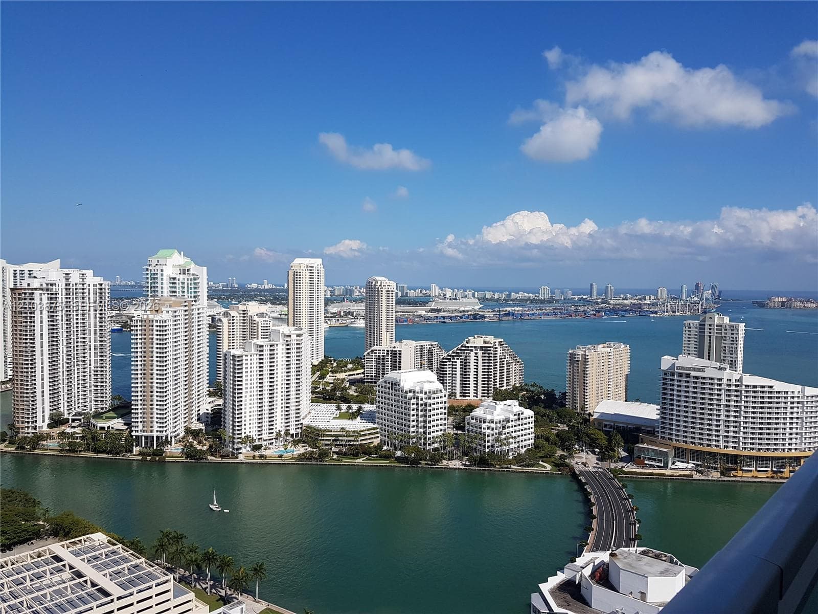 950 Brickell Bay Dr # 4008, Miami FL 33131 - Miami, FL - Photo 1