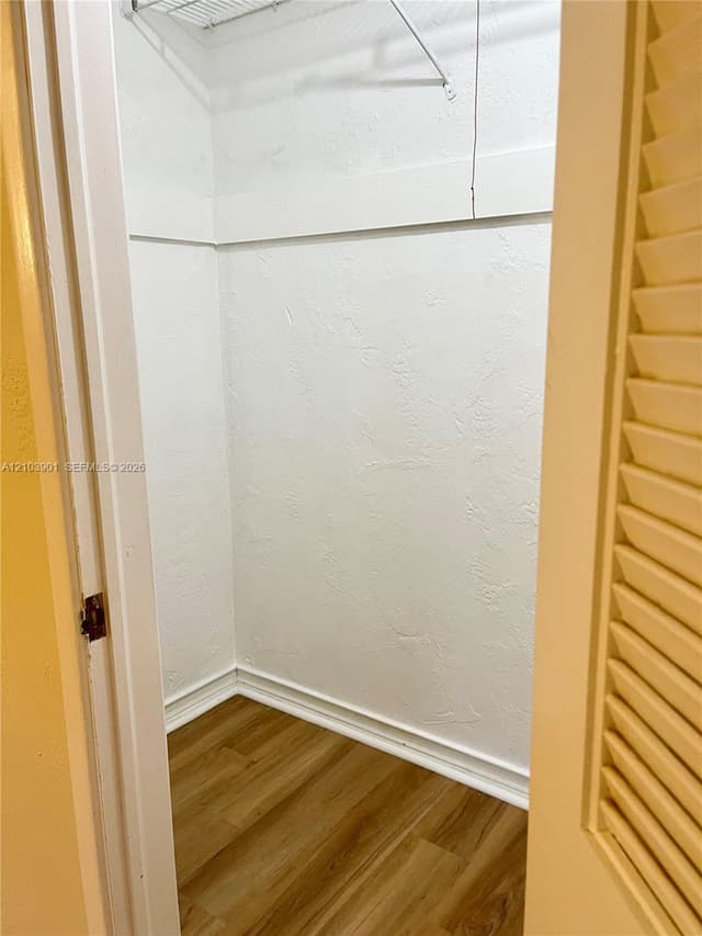 30 Park Dr # B, Bal Harbour FL 33154 - Bal Harbour, FL - Photo 6