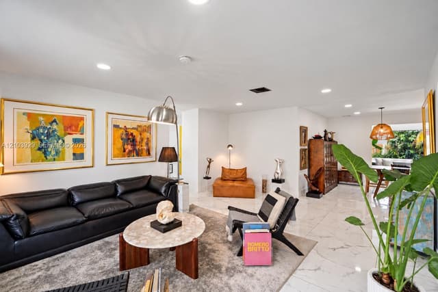 590 NW 38th Pl, Deerfield Beach FL 33064 - Deerfield Beach, FL - Photo 5