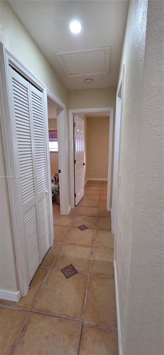 2512 Island Dr, Miramar FL 33023 - Miramar, FL - Photo 6