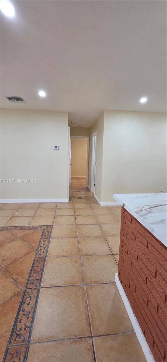 2512 Island Dr, Miramar FL 33023 - Miramar, FL - Photo 5