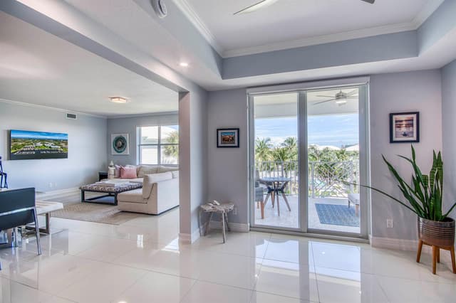 441 Bay Colony Drive N, Juno Beach FL 33408 - Juno Beach, FL - Photo 7