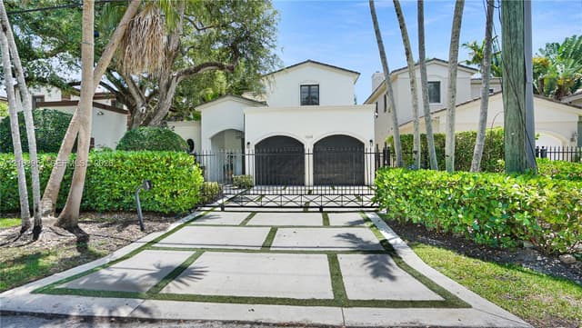 1668 Micanopy Ave, Miami FL 33133 - Miami, FL - Photo 2