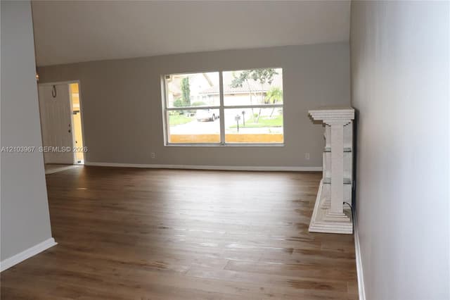 16258 NW 12th St, Pembroke Pines FL 33028 - Pembroke Pines, FL - Photo 6