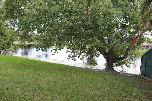 16258 NW 12th St, Pembroke Pines FL 33028 - Pembroke Pines, FL - Photo 3