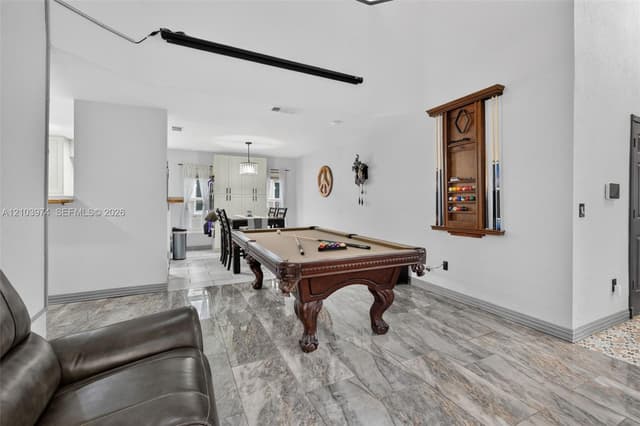 1605 SW 158th Ave, Pembroke Pines FL 33027 - Pembroke Pines, FL - Photo 4
