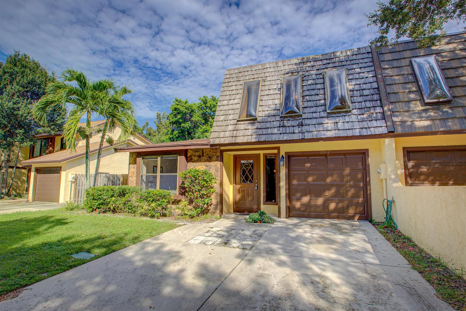 1092 Raintree Court, Palm Beach Gardens FL 33410 - Palm Beach Gardens, FL - Photo 1