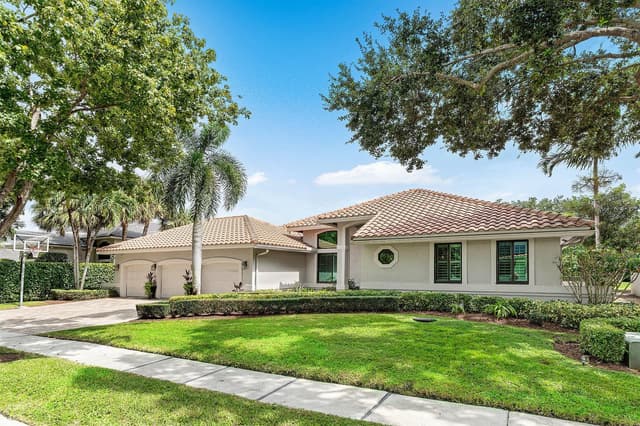 5844 SAINT ANNES Way, Boca Raton FL 33496 - Boca Raton, FL - Photo 2