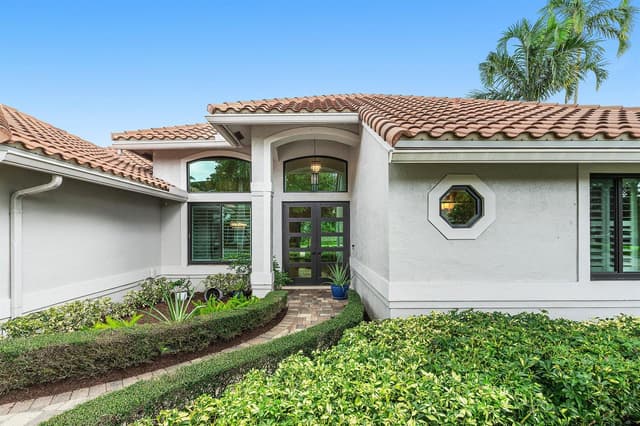 5844 SAINT ANNES Way, Boca Raton FL 33496 - Boca Raton, FL - Photo 4