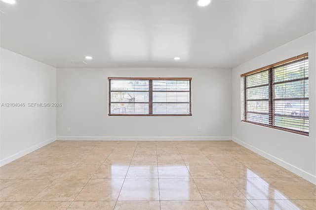 3300 SW 87th Ct, Miami FL 33165 - Miami, FL - Photo 6