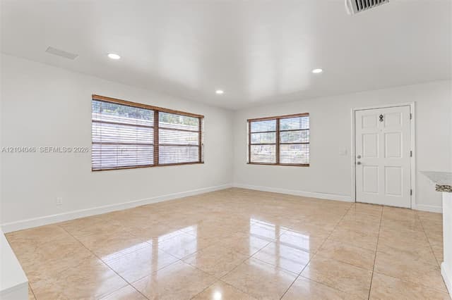 3300 SW 87th Ct, Miami FL 33165 - Miami, FL - Photo 7
