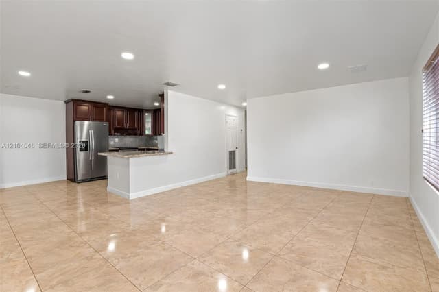 3300 SW 87th Ct, Miami FL 33165 - Miami, FL - Photo 5