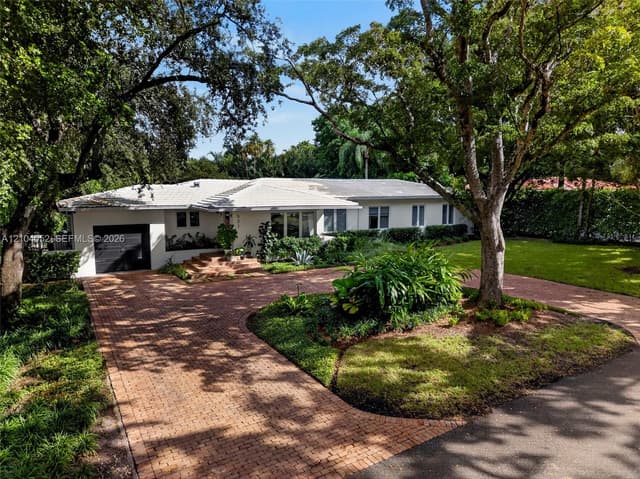 521 San Juan Dr, Coral Gables FL 33143 - Coral Gables, FL - Photo 2