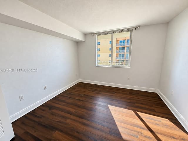 219 NW 12th Ave # 705, Miami FL 33128 - Miami, FL - Photo 6