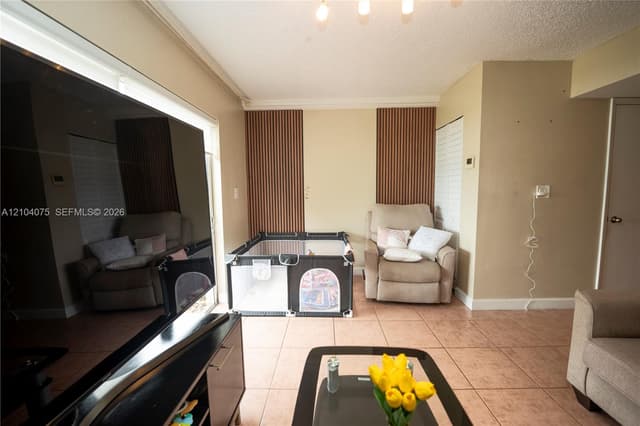 158 Riviera Cir # 3, Weston FL 33326 - Weston, FL - Photo 6