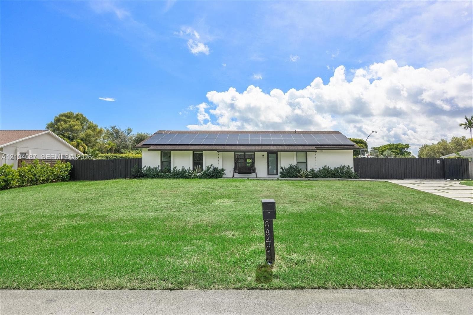8840 SW 181st Ter, Palmetto Bay FL 33157 - Palmetto Bay, FL - Photo 1