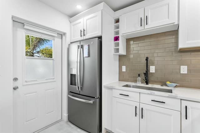 330 N Federal Highway # 211, Deerfield Beach FL 33441 - Deerfield Beach, FL - Photo 4