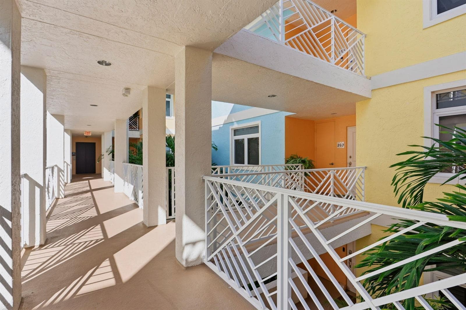 309 E OCEAN Avenue # 202, Lantana FL 33462 - Lantana, FL - Photo 1