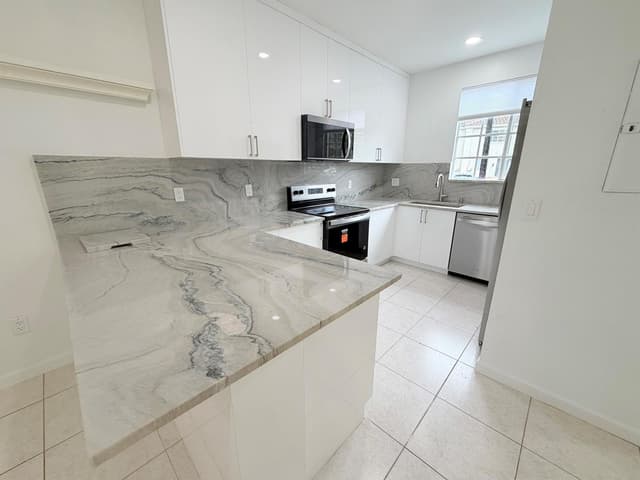 5738 NW 48TH Avenue, Coconut Creek FL 33073 - Coconut Creek, FL - Photo 6