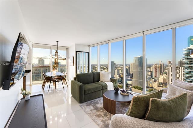 485 Brickell Ave # 4804, Miami FL 33131 - Miami, FL - Photo 3